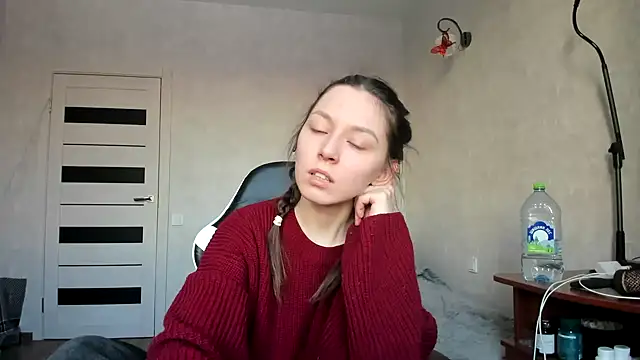 Adela Vetta online show from 25, 2, 2025