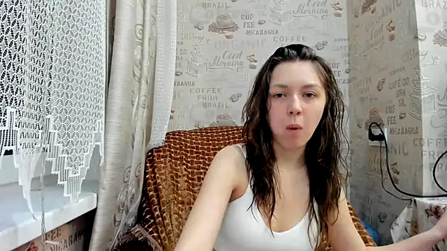 Adela Vetta online show from 7, 3, 2025