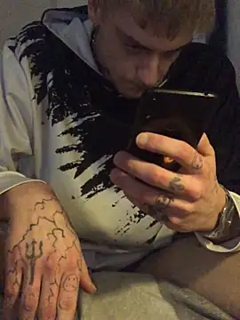 Snapshot of Simboxxx040 chatting on 13, 1, 2025 Simboxxx040 online show from 13, 1, 2025