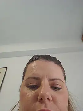 Snapshot of KarlyGray10 chatting on 28, 5, 2026 KarlyGray10 online show from 28, 5, 2026