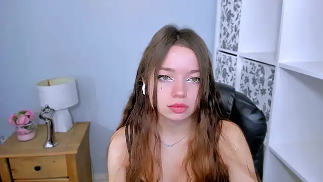 GraceLips online show from 25, 10, 2025