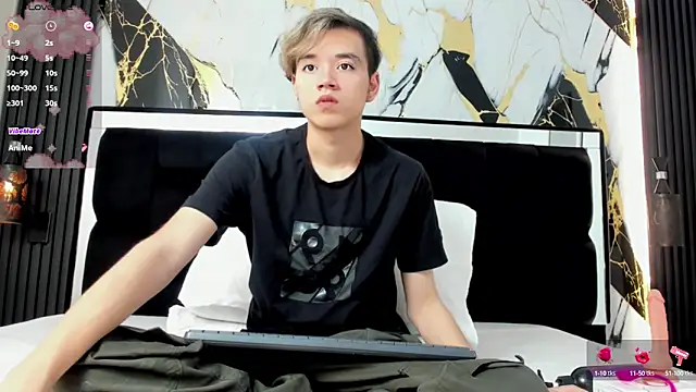 Snapshot of bunny_maxi chatting on 19, 1, 2025 bunny maxi online show from 19, 1, 2025