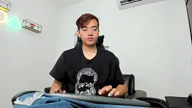 bunny maxi online show from 3, 11, 2025