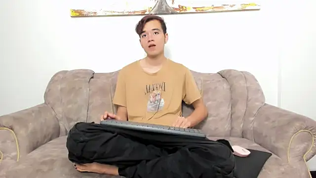 bunny maxi online show from 11, 11, 2025