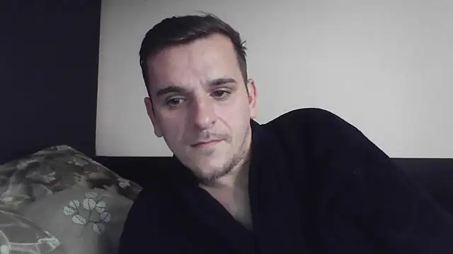 Snapshot of Huge_cock22cm chatting on 17, 1, 2025 Huge cock22cm online show from 17, 1, 2025