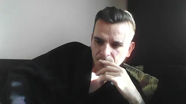 Snapshot of Huge_cock22cm chatting on 19, 1, 2025 Huge cock22cm online show from 19, 1, 2025