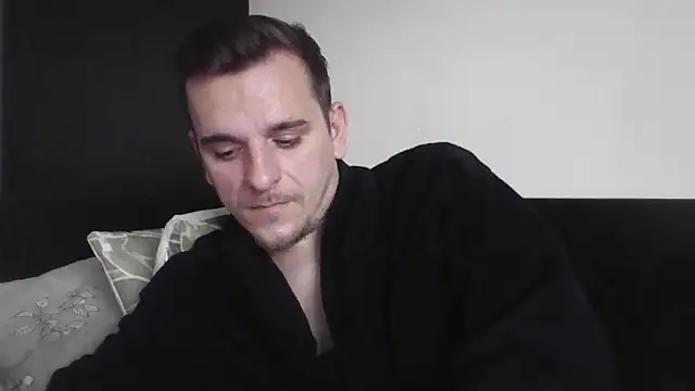 Snapshot of Huge_cock22cm chatting on 20, 1, 2025 Huge cock22cm online show from 20, 1, 2025