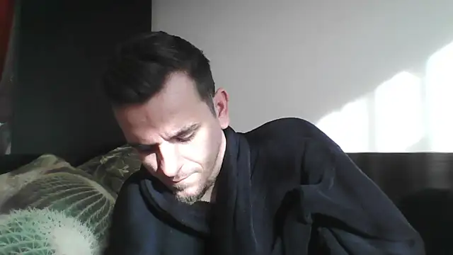 Snapshot of Huge_cock22cm chatting on 14, 2, 2025 Huge cock22cm online show from 14, 2, 2025