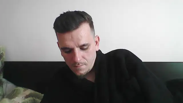 Snapshot of Huge_cock22cm chatting on 21, 3, 2025 Huge cock22cm online show from 21, 3, 2025