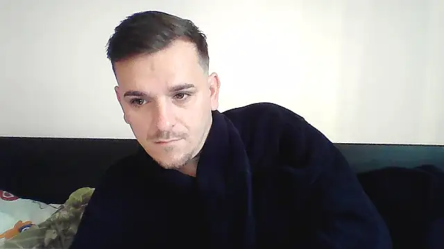 Snapshot of Huge_cock22cm chatting on 17, 10, 2025 Huge cock22cm online show from 17, 10, 2025