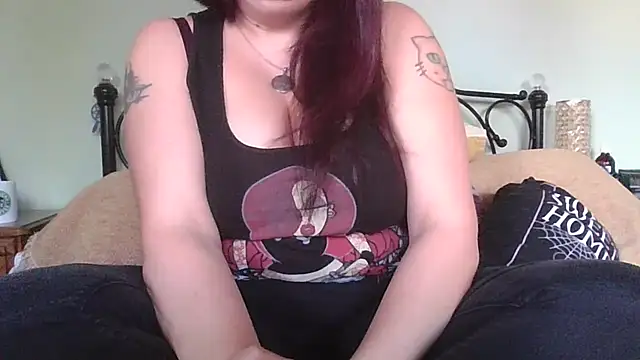 MissKisu online show from 13, 11, 2025