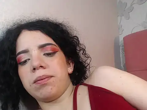 EmmaCowperr online show from 24, 12, 2024