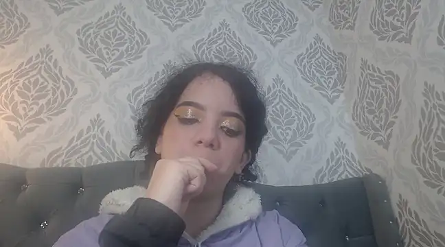 EmmaCowperr online show from 21, 3, 2025