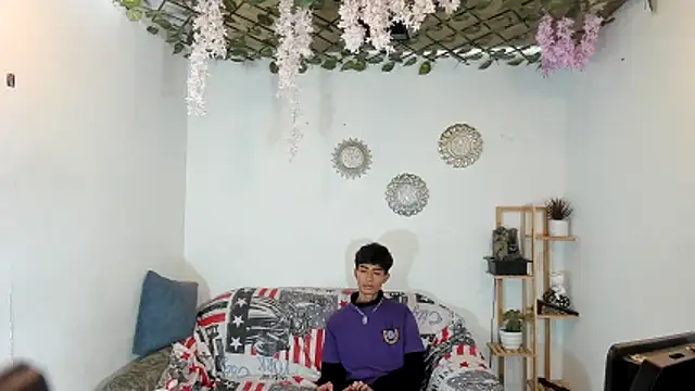 oliverhot2005 online show from 14, 11, 2025