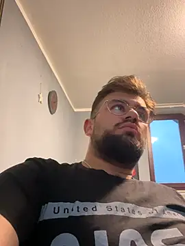 yxssxn24403 online show from 12, 10, 2025