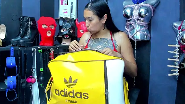 Snapshot of LucyStrike_ chatting on 12, 2, 2025 LucyStrike online show from 12, 2, 2025