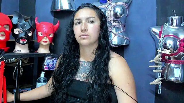 Snapshot of LucyStrike_ chatting on 20, 2, 2025 LucyStrike online show from 20, 2, 2025