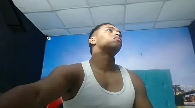 Snapshot of SexyBigCock01 chatting on 1, 2, 2025 SexyBigCock01 online show from 1, 2, 2025