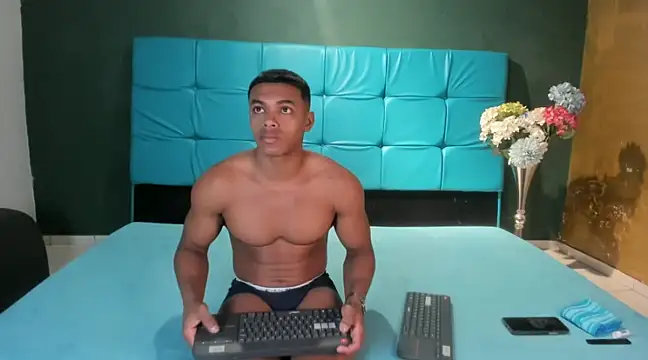 Snapshot of SexyBigCock01 chatting on 10, 2, 2025 SexyBigCock01 online show from 10, 2, 2025