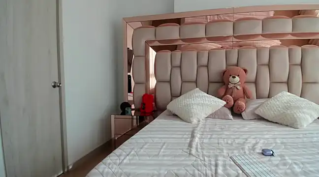 Snapshot of candy-sam28 chatting on 26, 1, 2025 candy-sam28 online show from 26, 1, 2025