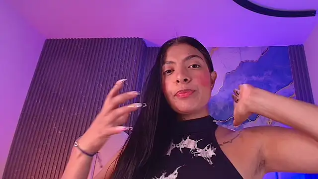 Snapshot of hot_dione chatting on 14, 4, 2026 hot dione online show from 14, 4, 2026