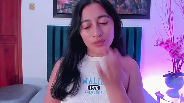 LisaHadwin online show from 12, 12, 2024