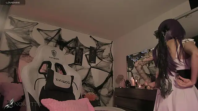 satanbabee online show from 12, 10, 2025