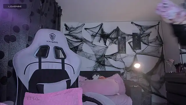 satanbabee online show from 20, 10, 2025