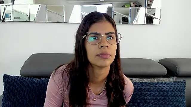 Snapshot of karlina_charlotte1 chatting on 12, 3, 2025 karlina charlotte1 online show from 12, 3, 2025