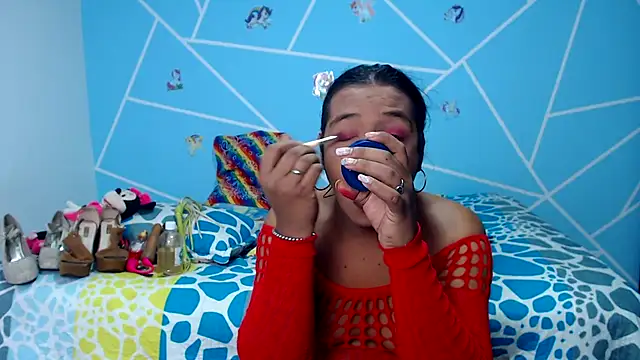 EmilyTsSweet online show from 24, 10, 2025