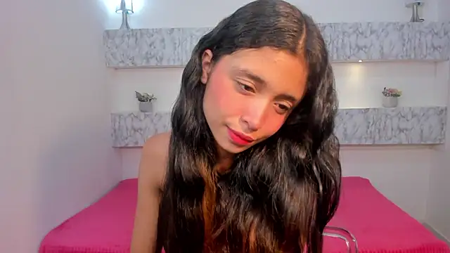 Snapshot of Ashleycooper21 chatting on 16, 12, 2024 Ashleycooper21 online show from 16, 12, 2024