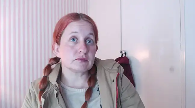 ViioletaMora online show from 23, 3, 2025