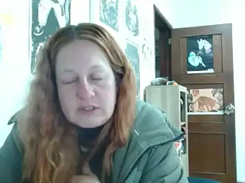 ViioletaMora online show from 9, 6, 2026