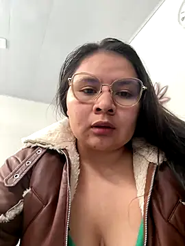 alice love052 online show from 4, 10, 2025