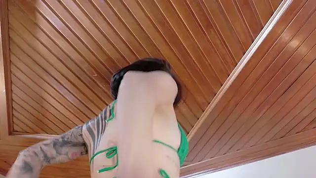 Snapshot of Hannah_Borbon chatting on 13, 3, 2026 Hannah Borbon online show from 13, 3, 2026