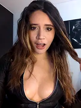 Snapshot of maliciaworld chatting on 6, 2, 2026 maliciaworld online show from 6, 2, 2026