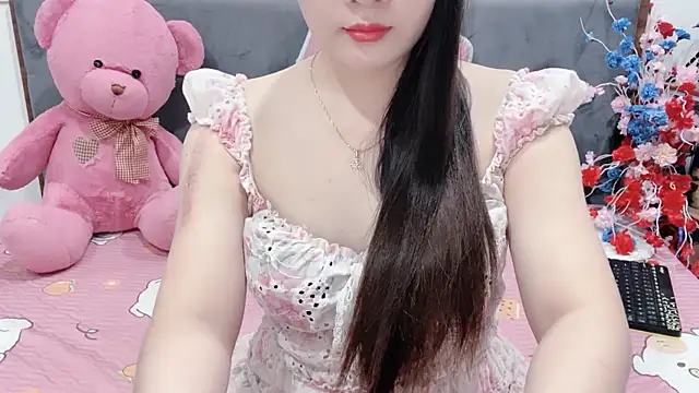 Snapshot of Funikio chatting on 4, 5, 2026 Funikio online show from 4, 5, 2026