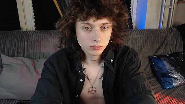 axxxturel online show from 3, 5, 2026