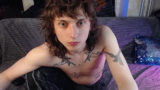 axxxturel online show from 18, 5, 2026