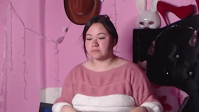 NikkiRous  online show from 13, 1, 2025