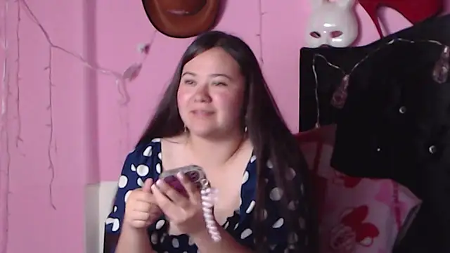 NikkiRous  online show from 24, 1, 2025