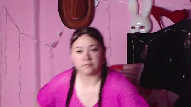 NikkiRous  online show from 27, 1, 2025