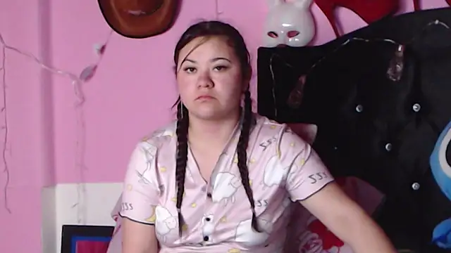 NikkiRous  online show from 29, 1, 2025