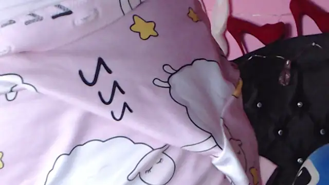 NikkiRous  online show from 30, 1, 2025