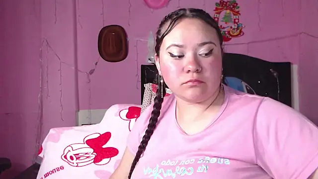 NikkiRous  online show from 10, 2, 2025