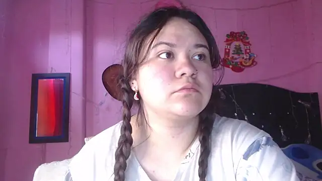 NikkiRous  online show from 27, 9, 2025