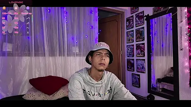 KokoAndRin online show from 5, 4, 2026