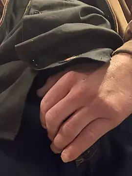 Snapshot of BIGWHITECOCKDOC36 chatting on 1, 1, 2025 BIGWHITECOCKDOC36 online show from 1, 1, 2025