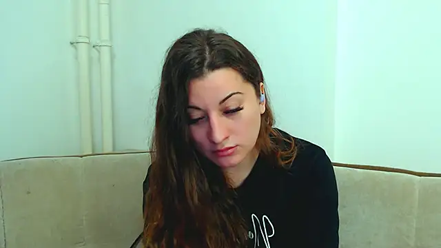 Helen Adams  online show from 23, 12, 2024