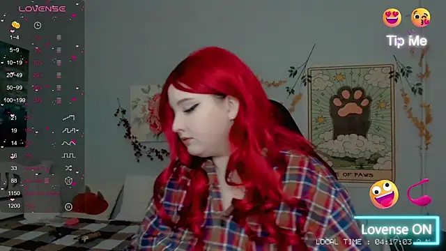 Crystal Chris online show from 6, 11, 2025